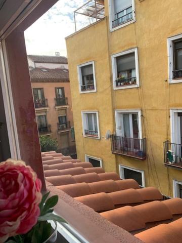 Impresionante Apartamento En Malasana Madrid Eksteriør bilde