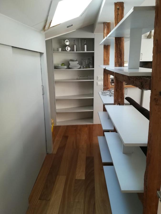 Impresionante Apartamento En Malasana Madrid Eksteriør bilde